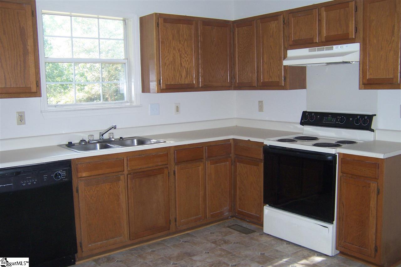 112 Epps Road Belton, SC 29627 - Photo 8 of 18