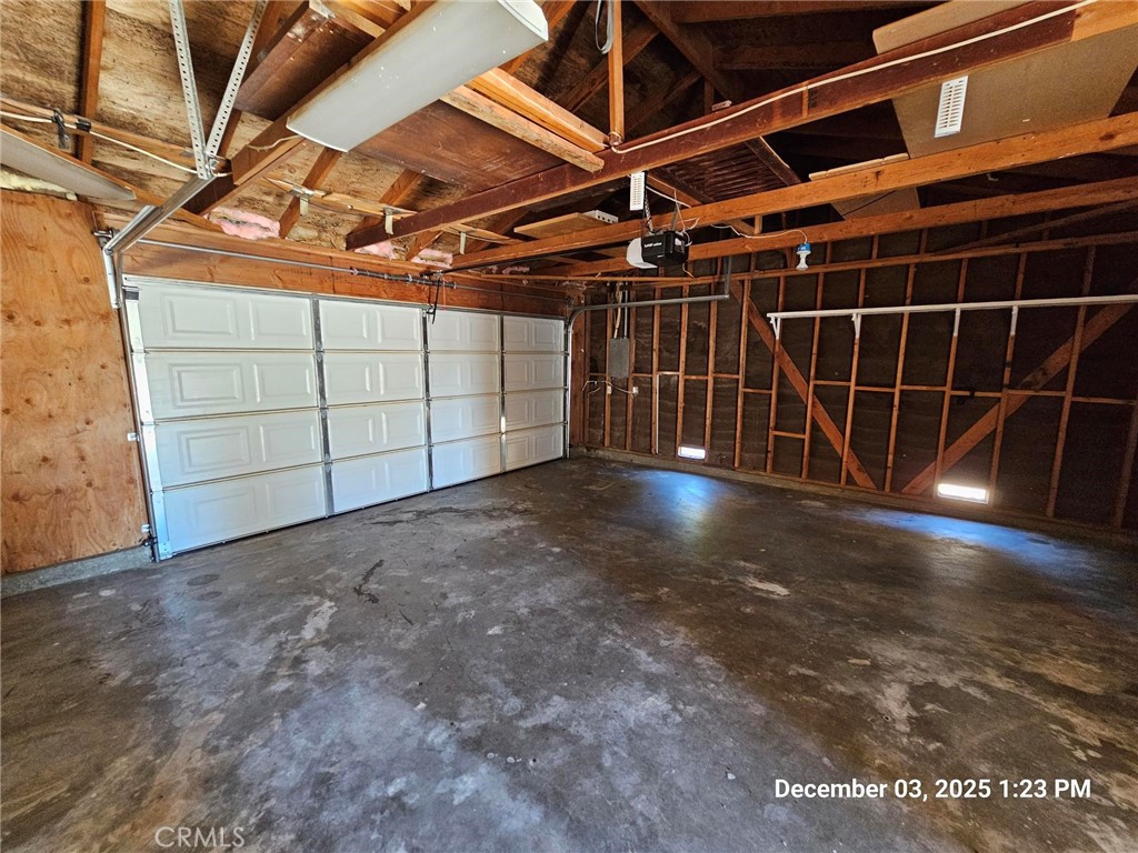 18891 Rock Springs Road Hesperia, CA 92345 - Photo 23 of 25 a view of a room with an empty space