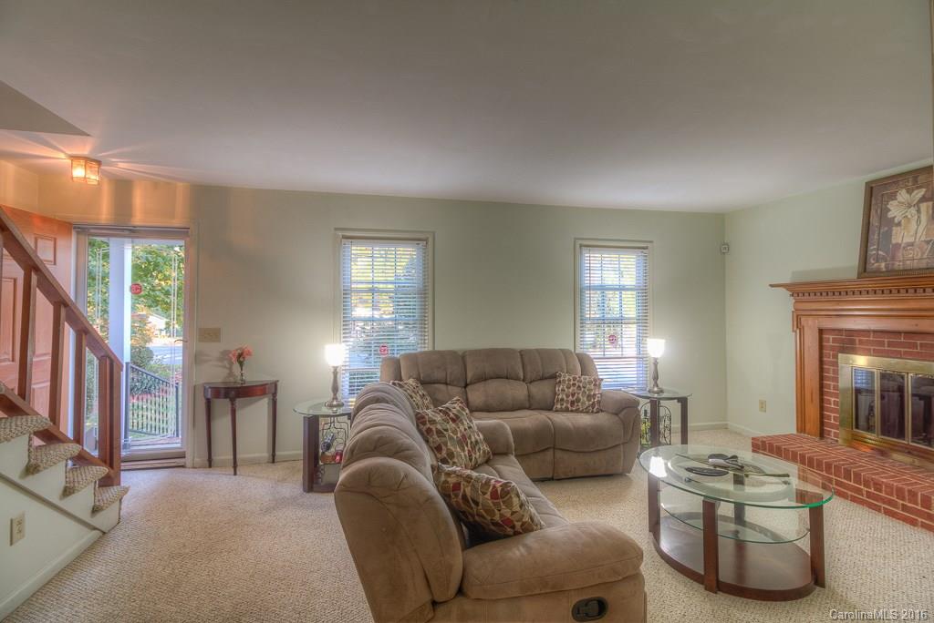 6432 Sullins Road Charlotte, NC 28214 - Photo 3 of 18 Gallery Image 3