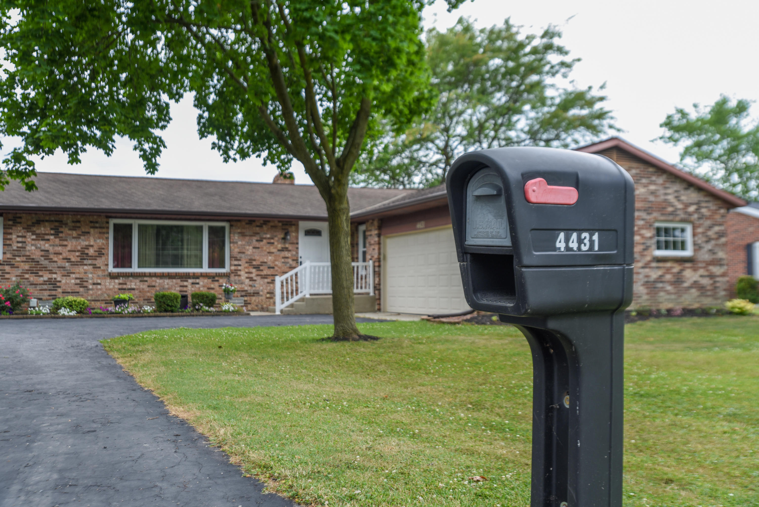 4431 E Road Lima, OH 45807 - Photo 3 of 38