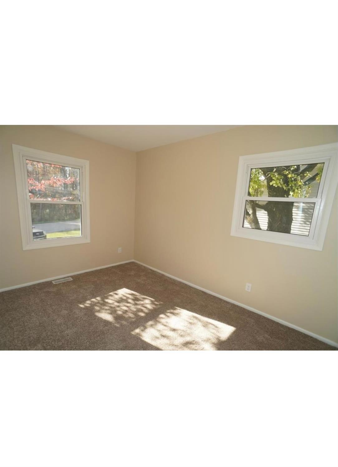 1018 County Line Road Batesville, IN 47006 - Photo 4 of 26 Gallery Image 4