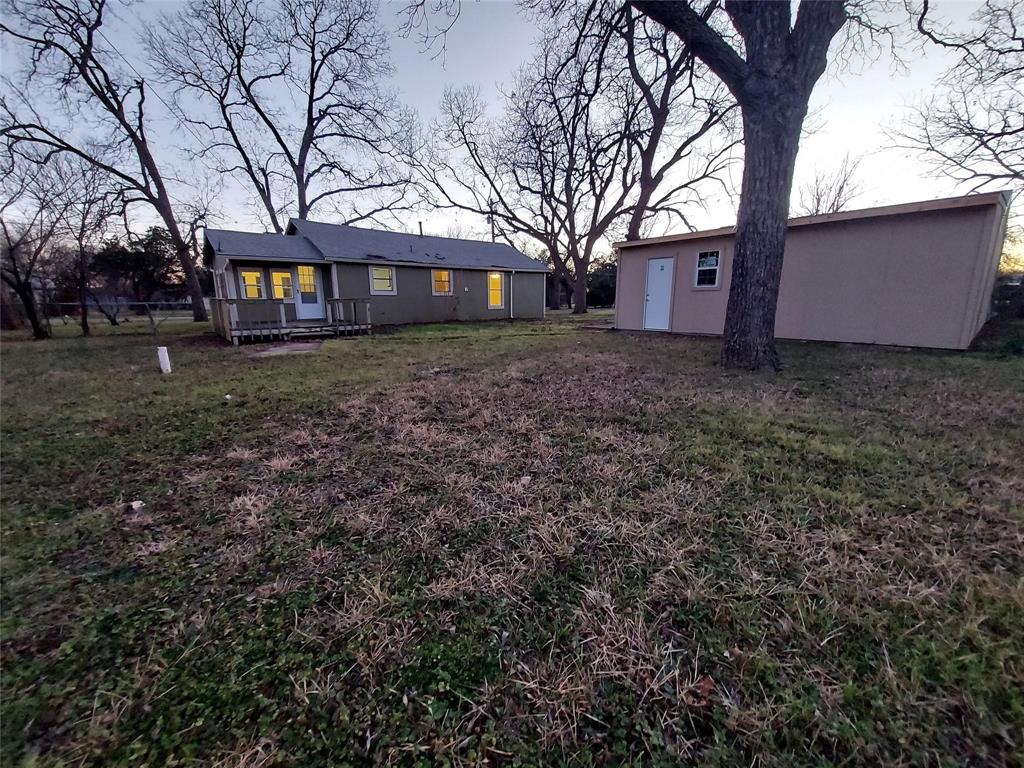 606 West Washington Avenue Whitney, TX 76692 - Photo 17 of 21