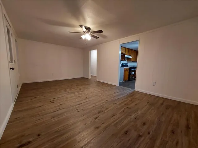 $1,150 | 606 West Washington Avenue, Whitney, TX 76692