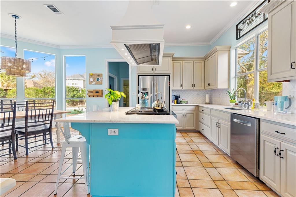 1354 Rue Bayonne Mandeville, LA 70471 - Photo 17 of 40