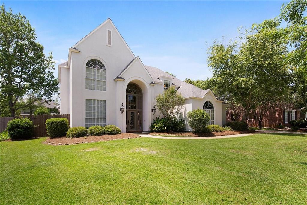 1354 Rue Bayonne Mandeville, LA 70471 - Photo 2 of 40