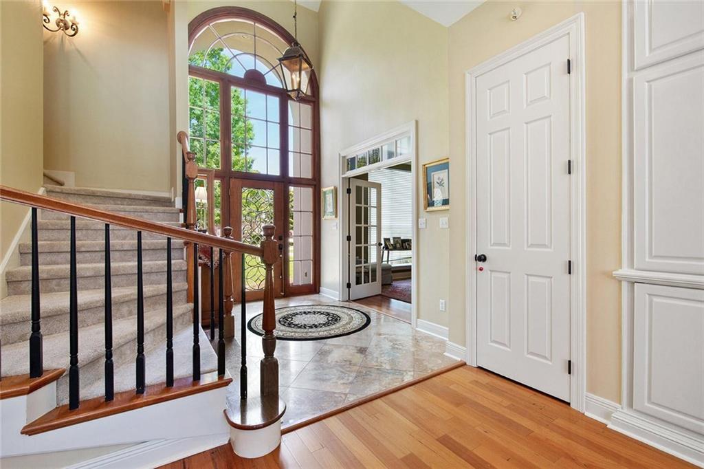 1354 Rue Bayonne Mandeville, LA 70471 - Photo 3 of 40