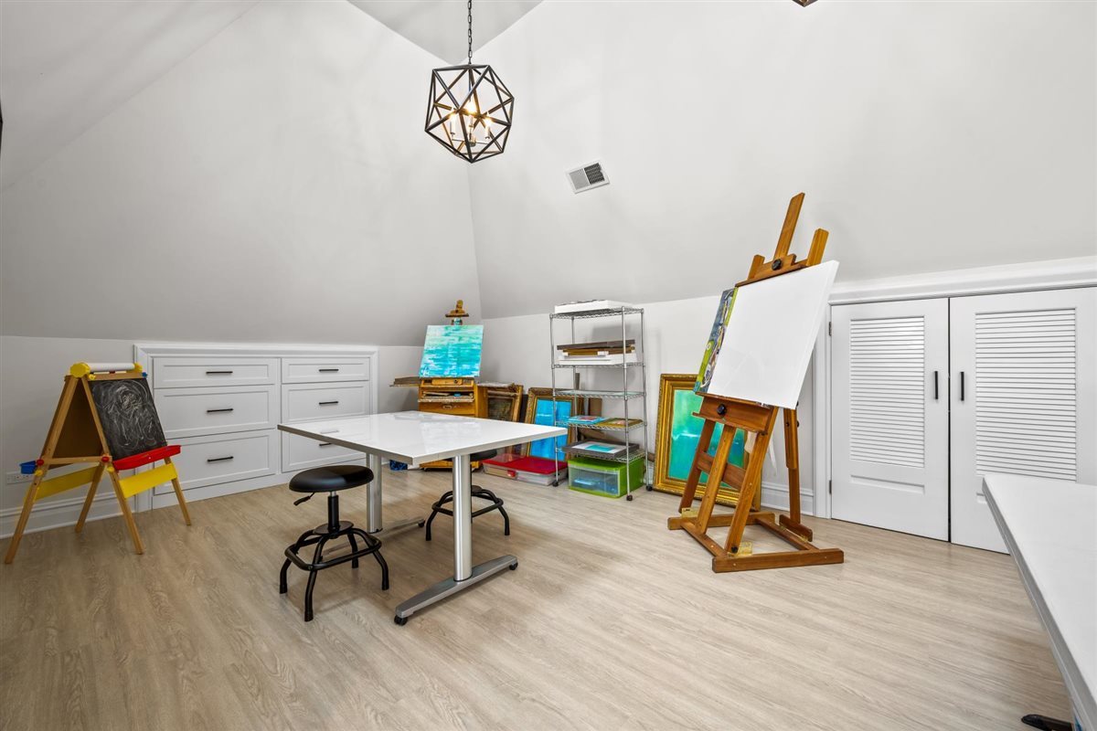 562 Earlston Road Kenilworth, IL 60043 - Photo 45 of 65