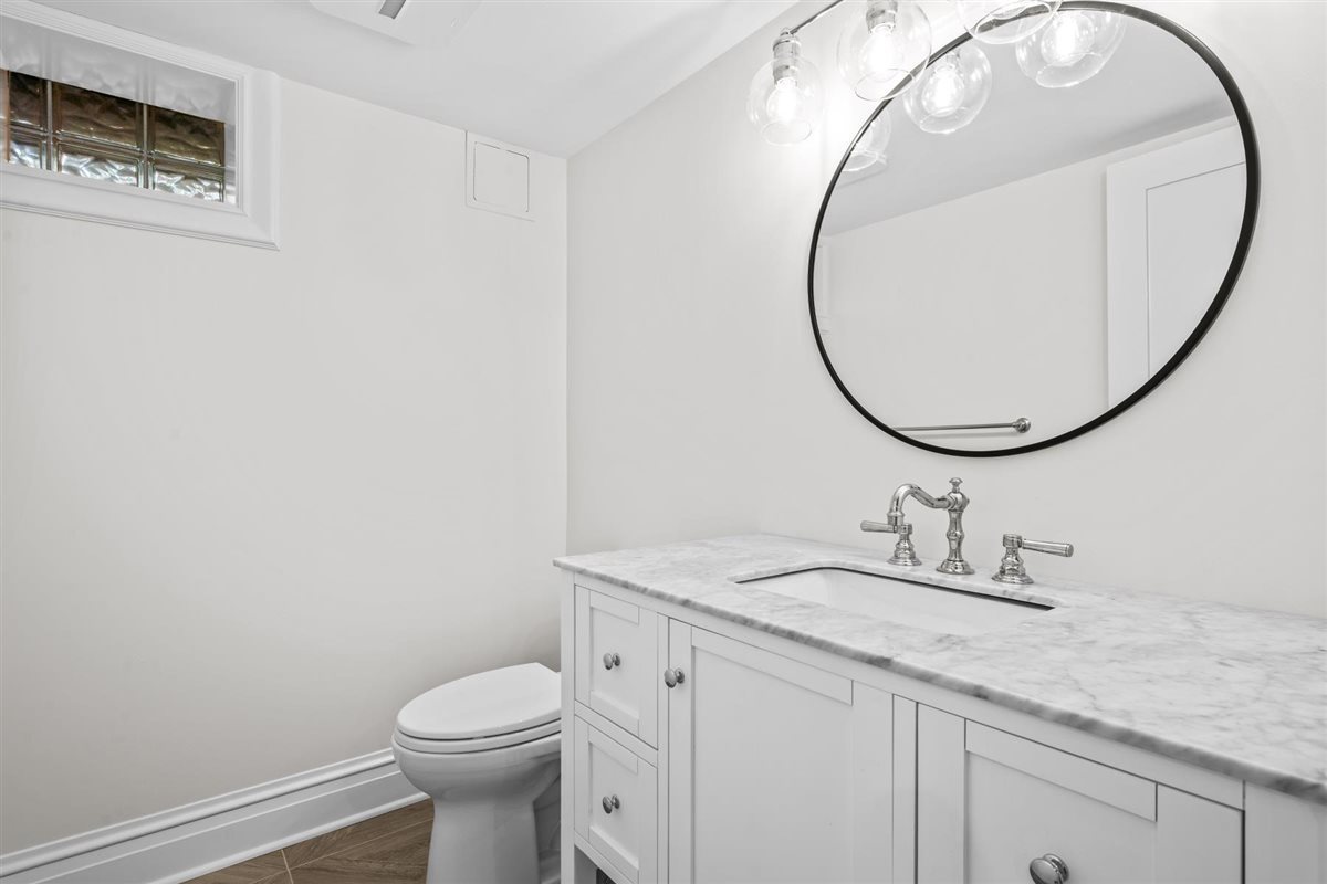 562 Earlston Road Kenilworth, IL 60043 - Photo 49 of 65