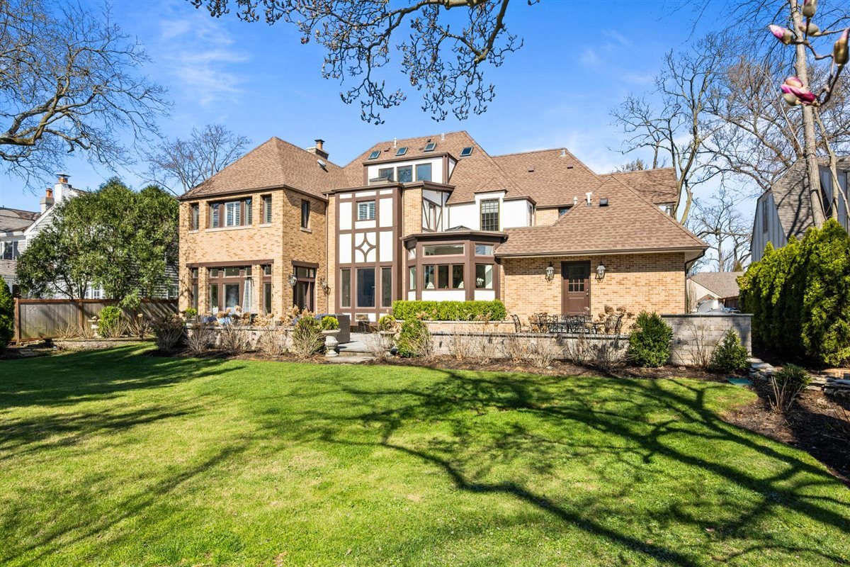 562 Earlston Road Kenilworth, IL 60043 - Photo 56 of 65