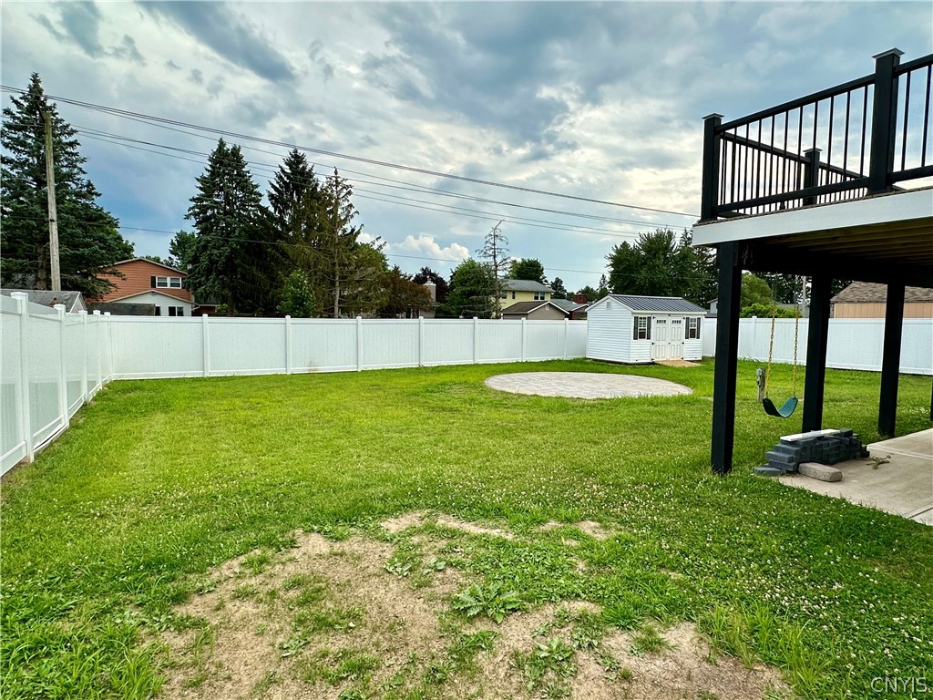 4961 Windgate Road Liverpool, NY 13088 - Photo 30 of 33