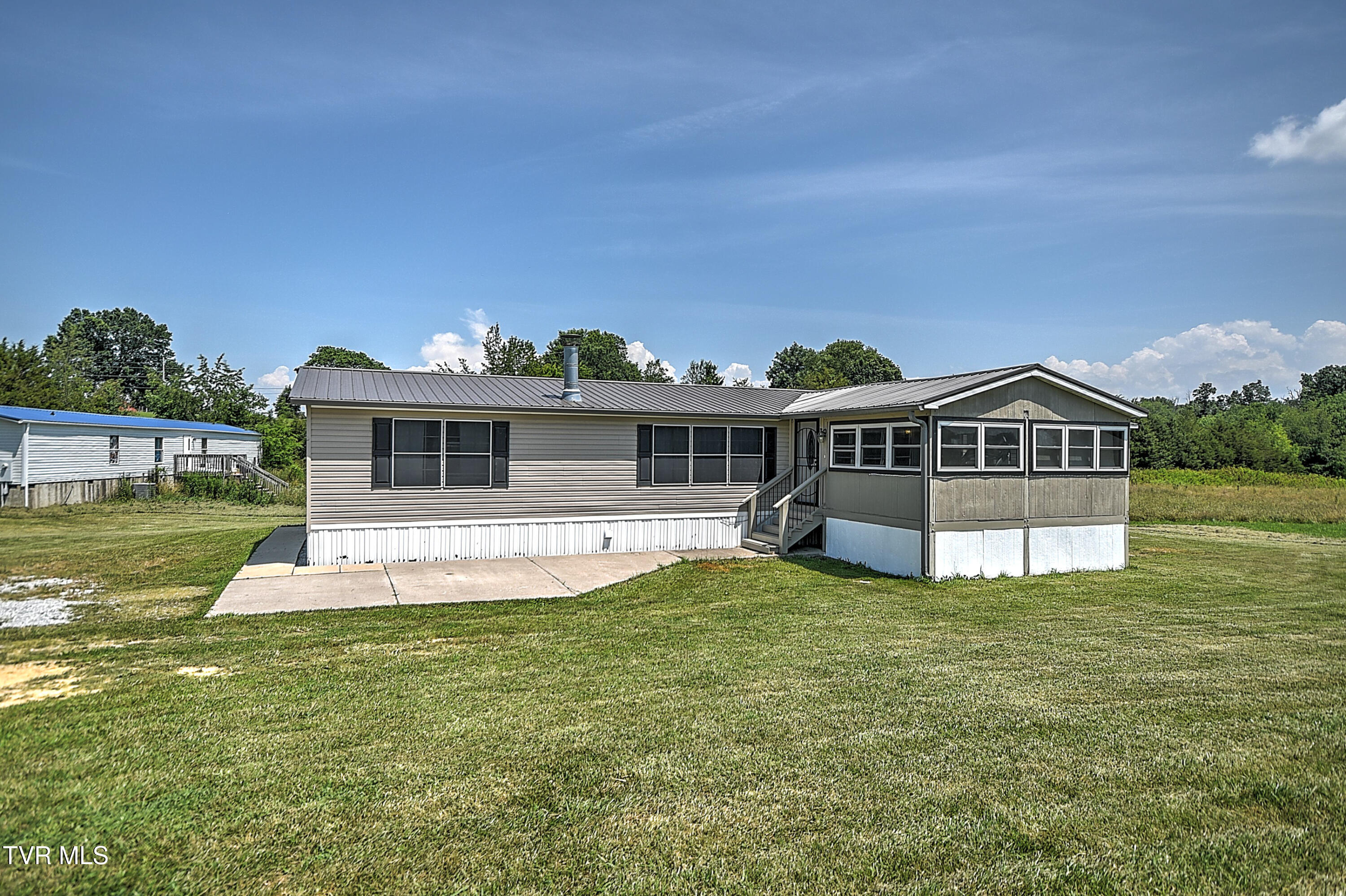 60 Lazy Brook CC