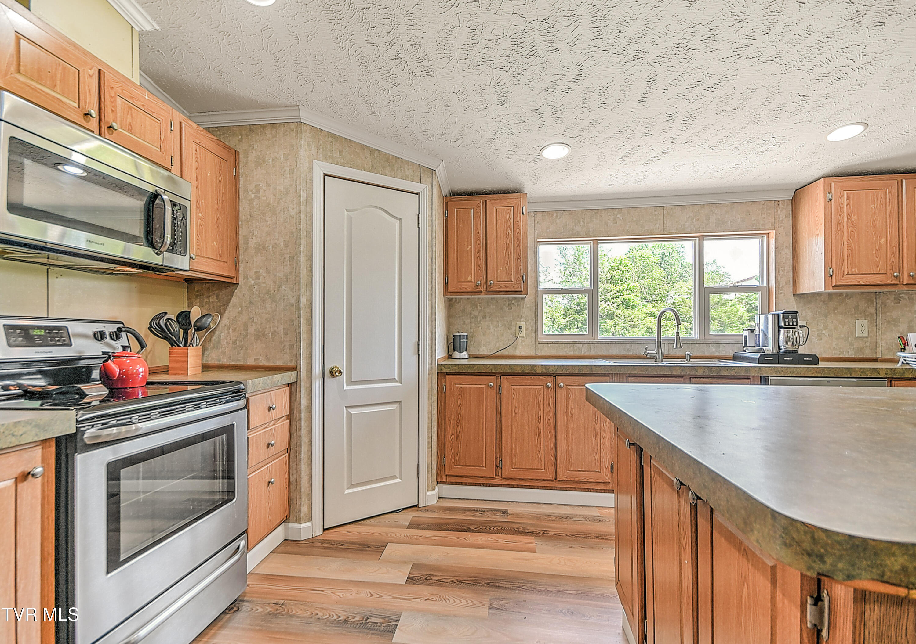 60 Lazy Brook Road Chuckey, TN 37641 - Photo 21 of 53 60 Lazy Brook CC-24
