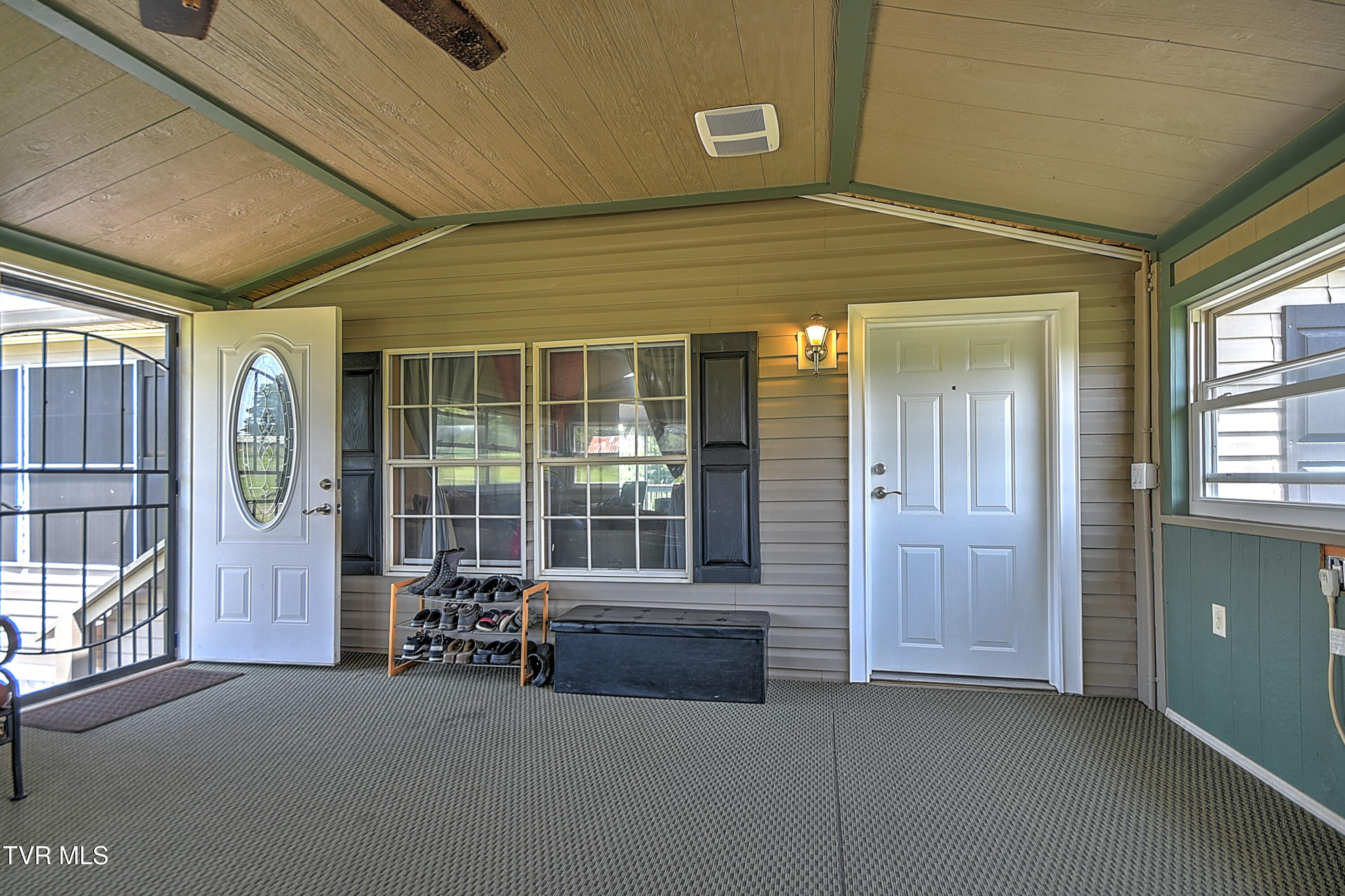 60 Lazy Brook Road Chuckey, TN 37641 - Photo 6 of 53 60 Lazy Brook CC-6