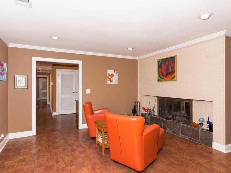 7902 Fall Creek Road Indianapolis, IN 46256 - Photo 6 of 24 Gallery Image 6