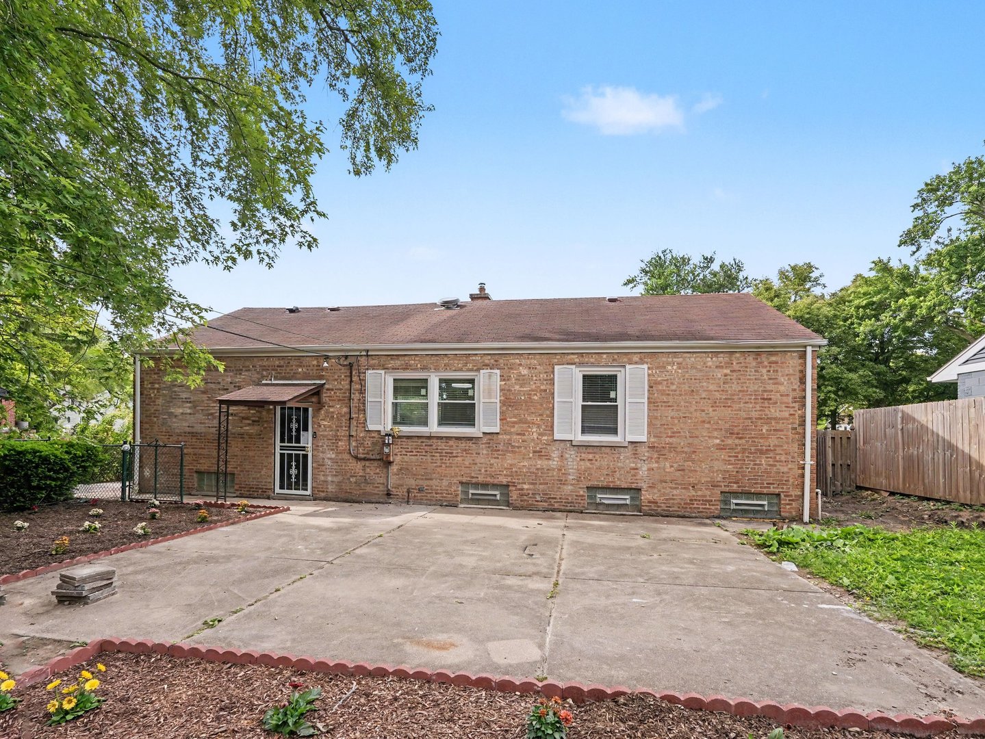 1650 Cedar Road Homewood, IL 60430 - Photo 27 of 38