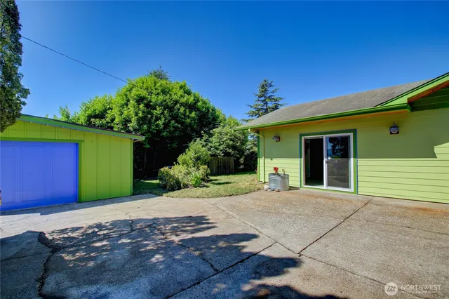 $665,000 | 16005 Laconner Whitney Road, La Conner, WA 98257