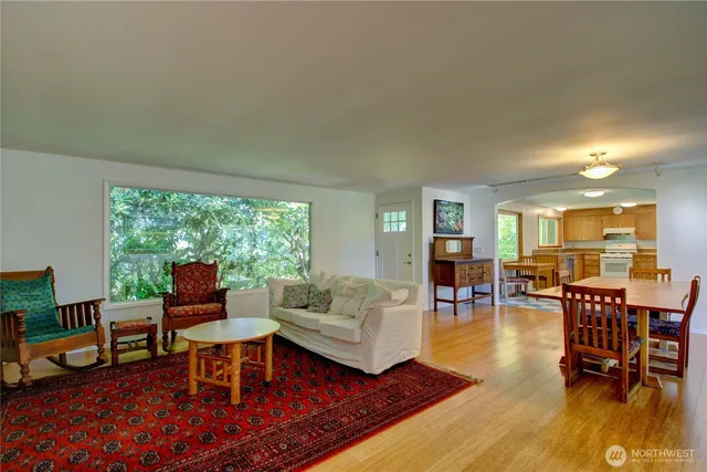 $665,000 | 16005 Laconner Whitney Road, La Conner, WA 98257