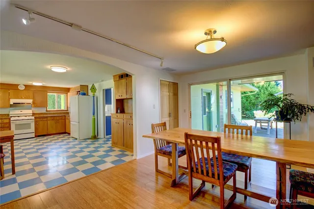 $665,000 | 16005 Laconner Whitney Road, La Conner, WA 98257