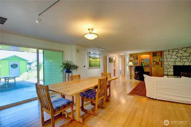 $665,000 | 16005 Laconner Whitney Road, La Conner, WA 98257