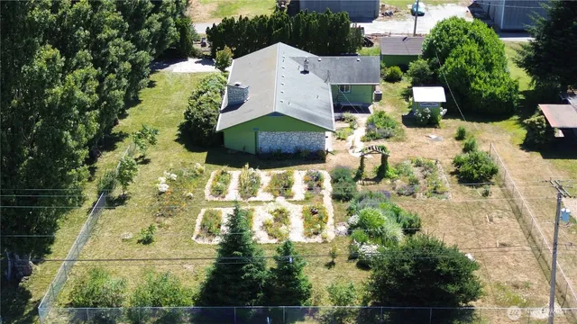 $665,000 | 16005 Laconner Whitney Road, La Conner, WA 98257