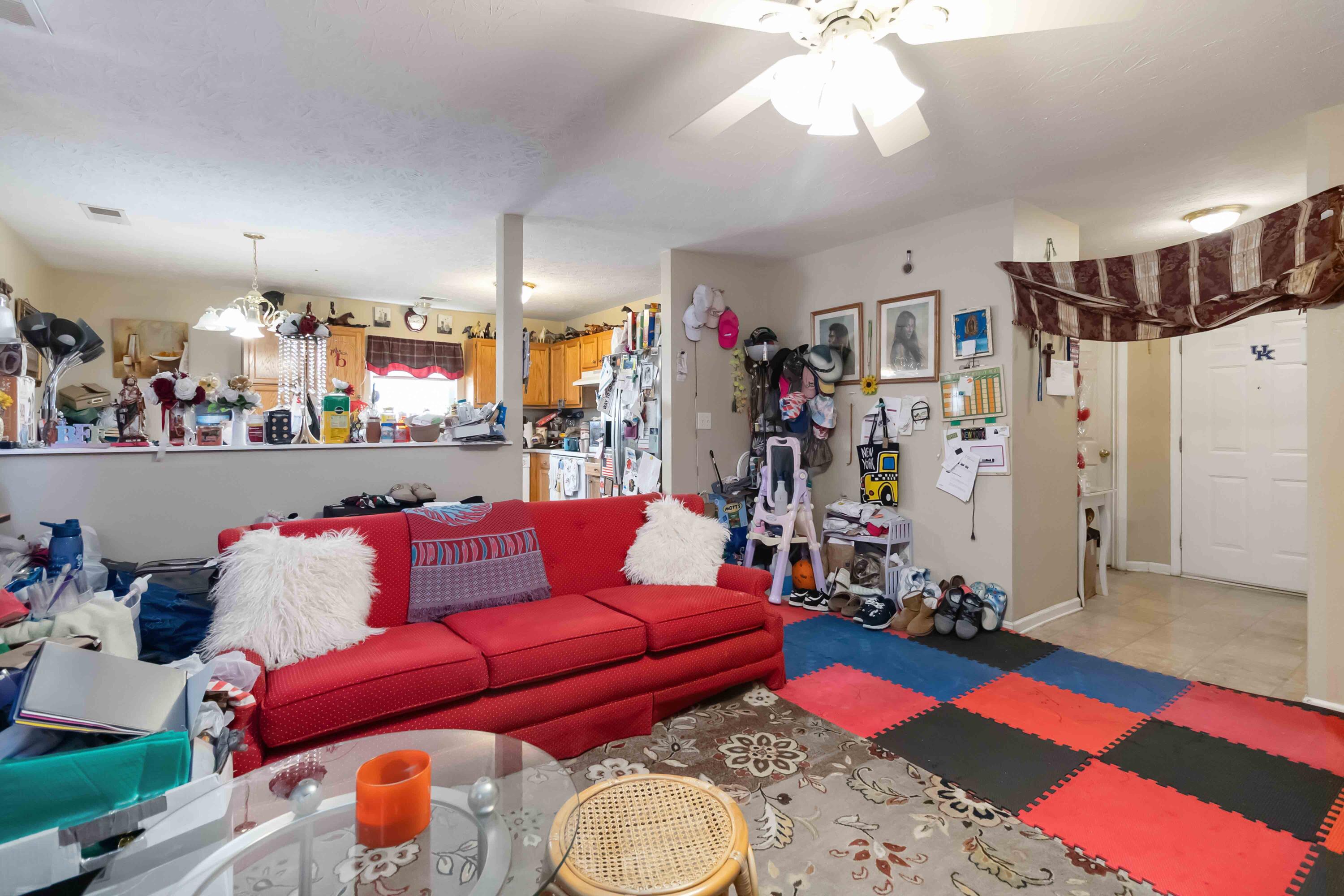 1945 Sandersville Road Lexington, KY 40511 - Photo 7 of 24 008