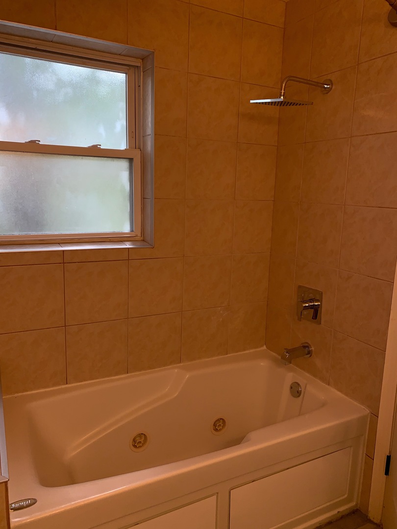 4858 South Indiana Avenue, Unit 204 Chicago, IL 60615 - Photo 6 of 14