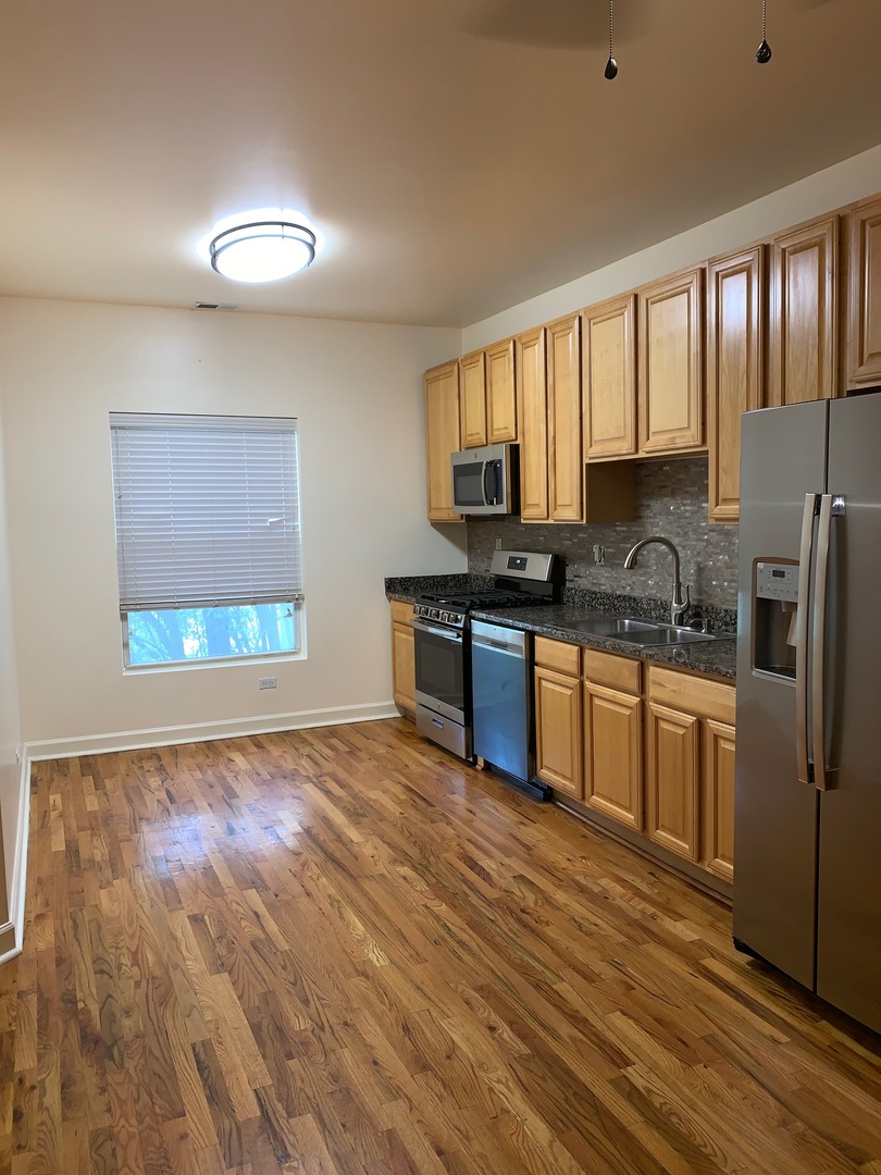4858 South Indiana Avenue, Unit 204 Chicago, IL 60615 - Photo 10 of 14