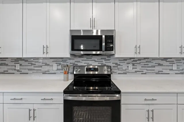 $3,000 | 17585 Boracay Court, Unit 2102, Venice, FL 34293