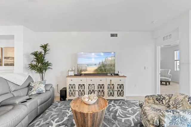 $3,000 | 17585 Boracay Court, Unit 2102, Venice, FL 34293