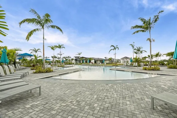 $3,000 | 17585 Boracay Court, Unit 2102, Venice, FL 34293