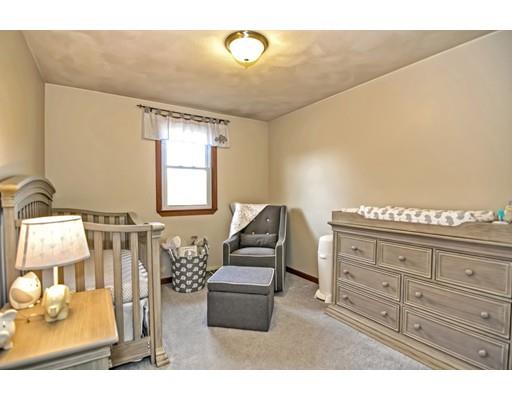 7 North Lakeview Road Norton, MA 02766 - Photo 18 of 30 Gallery Image 18