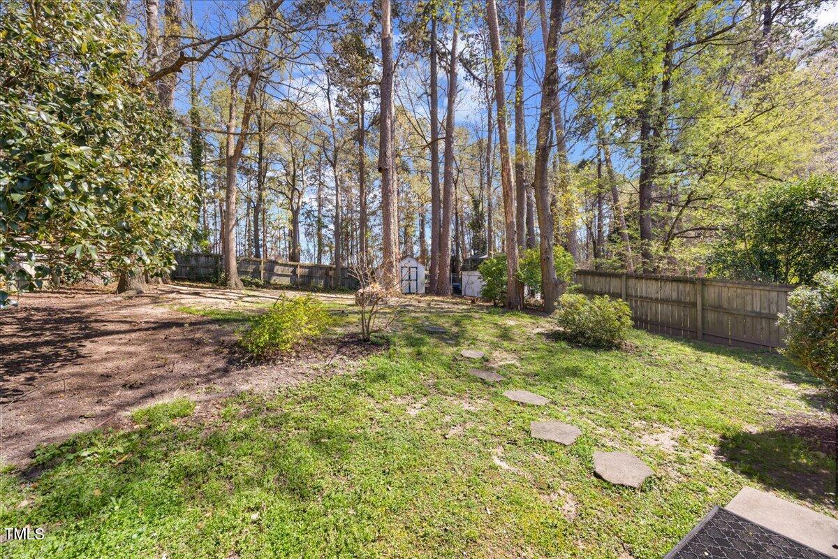 1052 Mills Street Raleigh, NC 27608 - Photo 25 of 36 25-2A1A6701