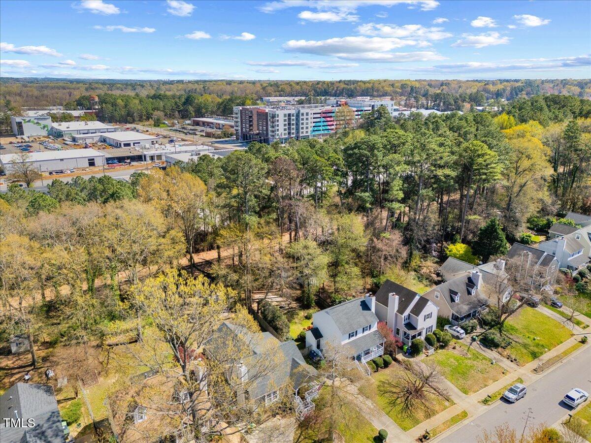 1052 Mills Street Raleigh, NC 27608 - Photo 35 of 36 35-DJI_20250326150456_0339_D