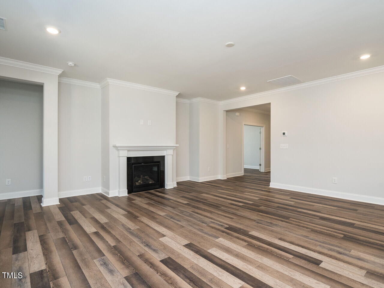 172 Mahogany Run Raleigh, NC 27610 - Photo 9 of 31 Family Room