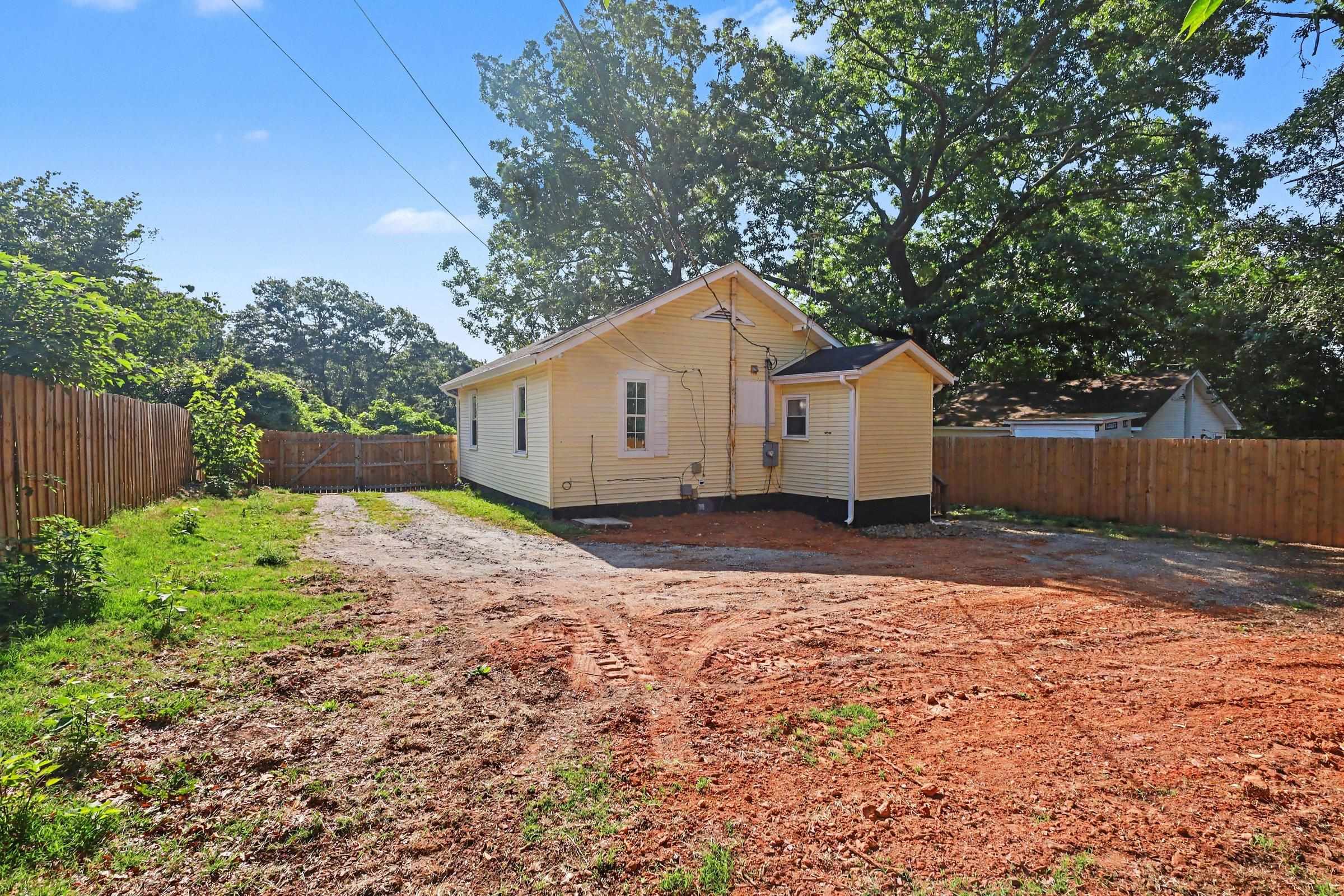 8175 Hill Street Boiling Springs, SC 29316 - Photo 10 of 15