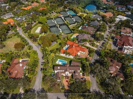 $8,450,000 | 165 Paloma Drive, Coral Gables, FL 33143