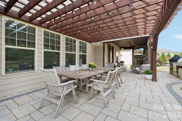 $750,000 | 13345 Horned Lark Drive, Charlotte, NC 28278