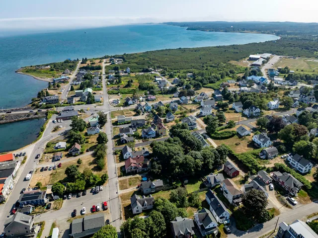 $160,000 | 27 Pleasant Street, Lubec, ME 04652