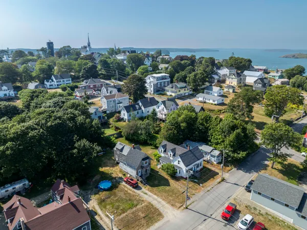 $160,000 | 27 Pleasant Street, Lubec, ME 04652