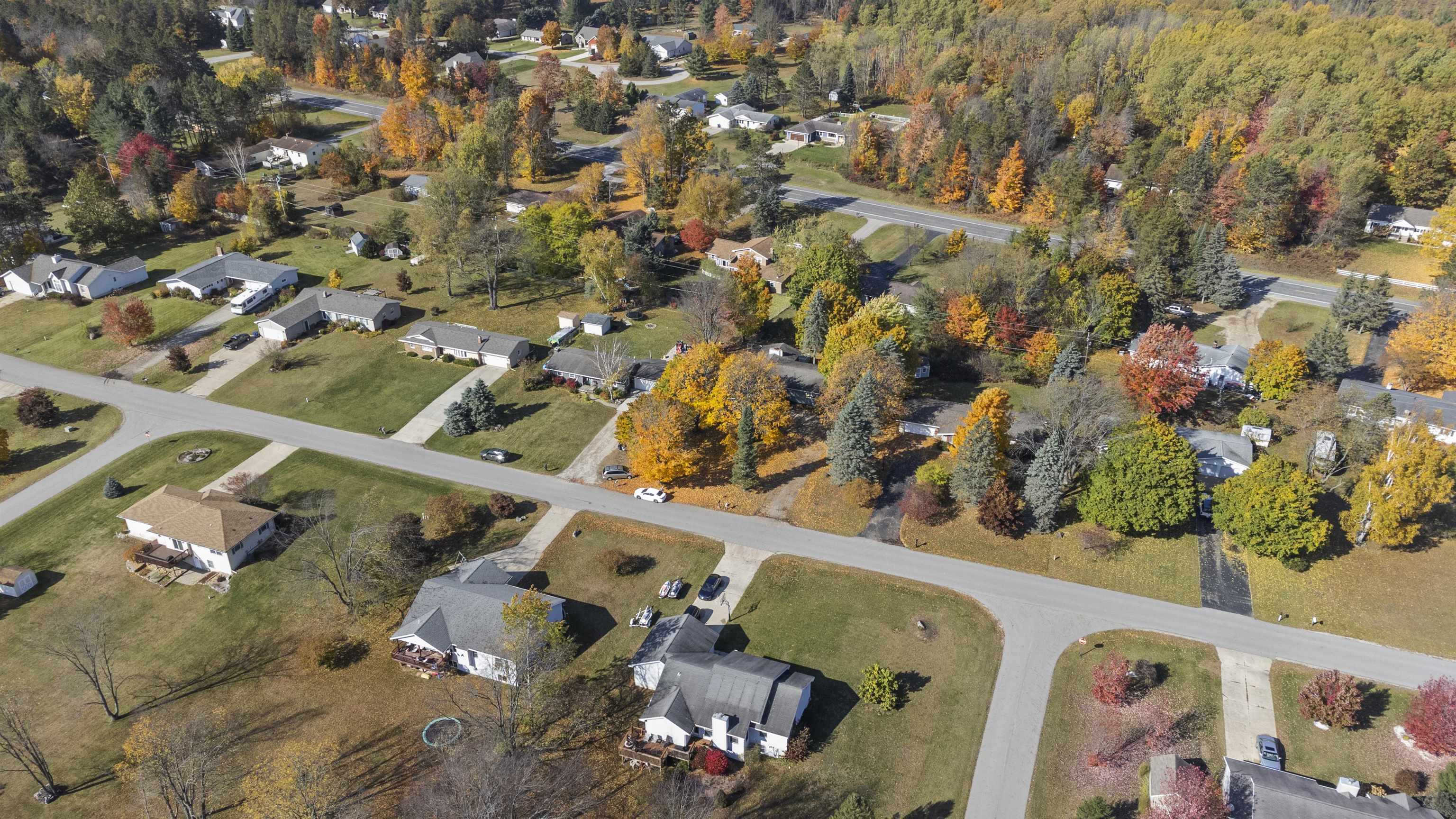 4395 Benson Road Cadillac, MI 49601 - Photo 40 of 42 1906107-39.JPG
