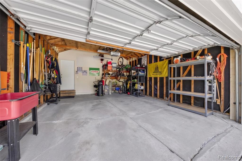 44637 Ridgefield Road Canton, MI 48188 - Photo 43 of 44