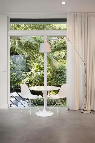 $3,750,000 | 3655 Avocado Avenue, Coconut Grove, FL 33133