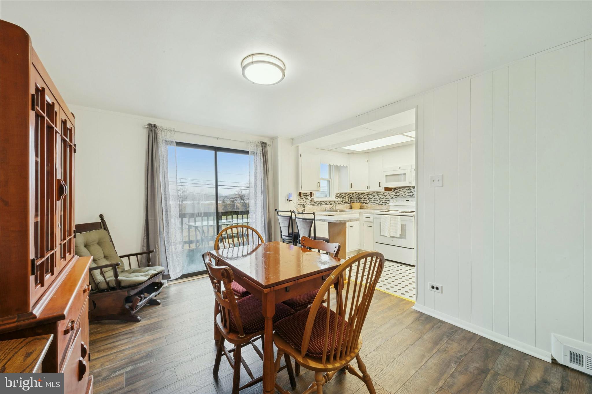 631 Darby Road Ridley Park, PA 19078 - Photo 9 of 26 Dining Room & Kitchen
