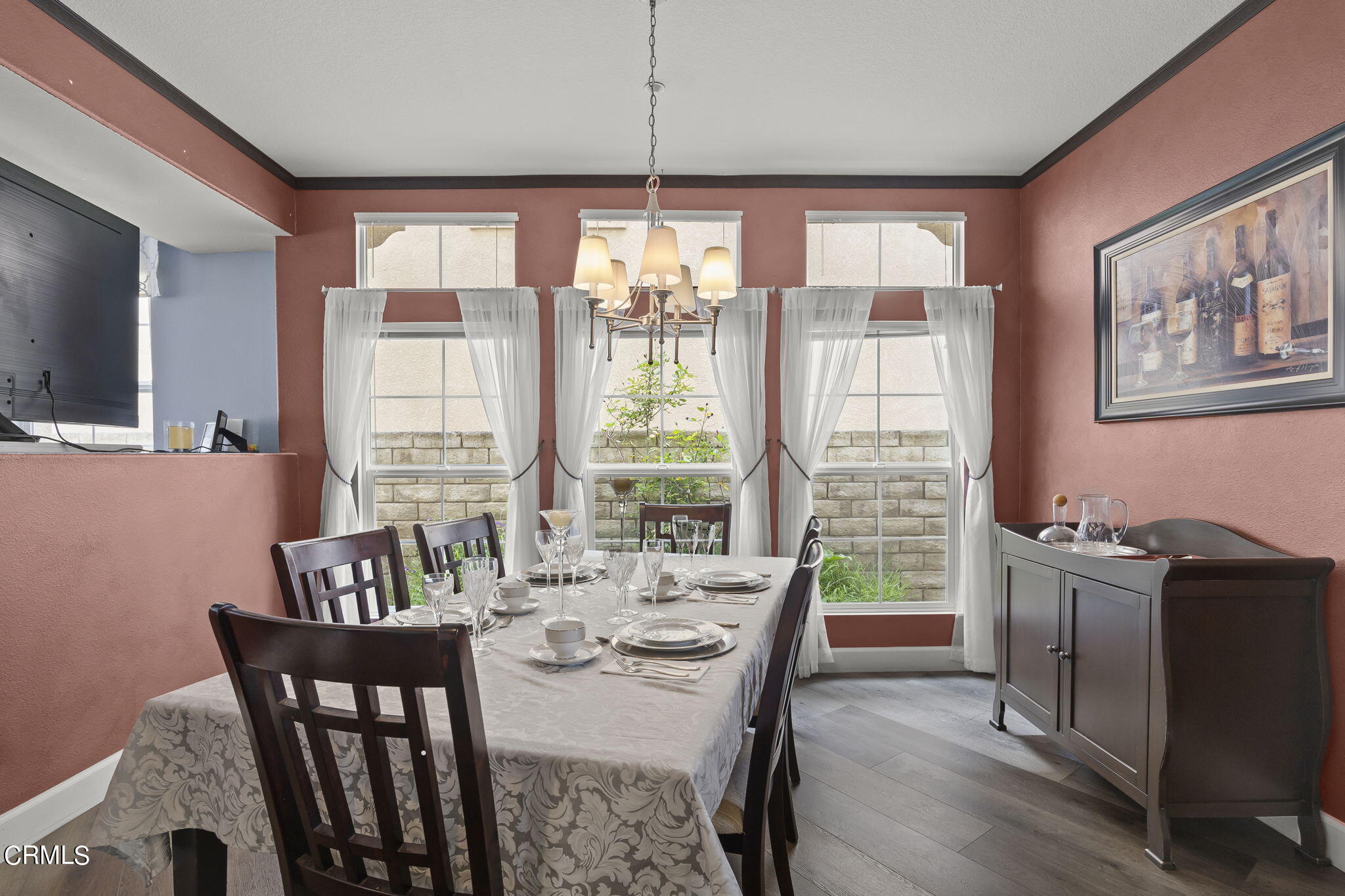 4352 Waterside Lane Oxnard, CA 93035 - Photo 12 of 37 Dining Room