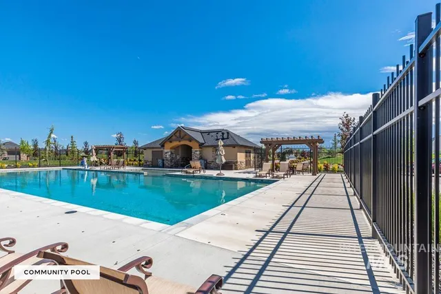 $749,900 | 1416 North Palaestra Avenue, Eagle, ID 83616