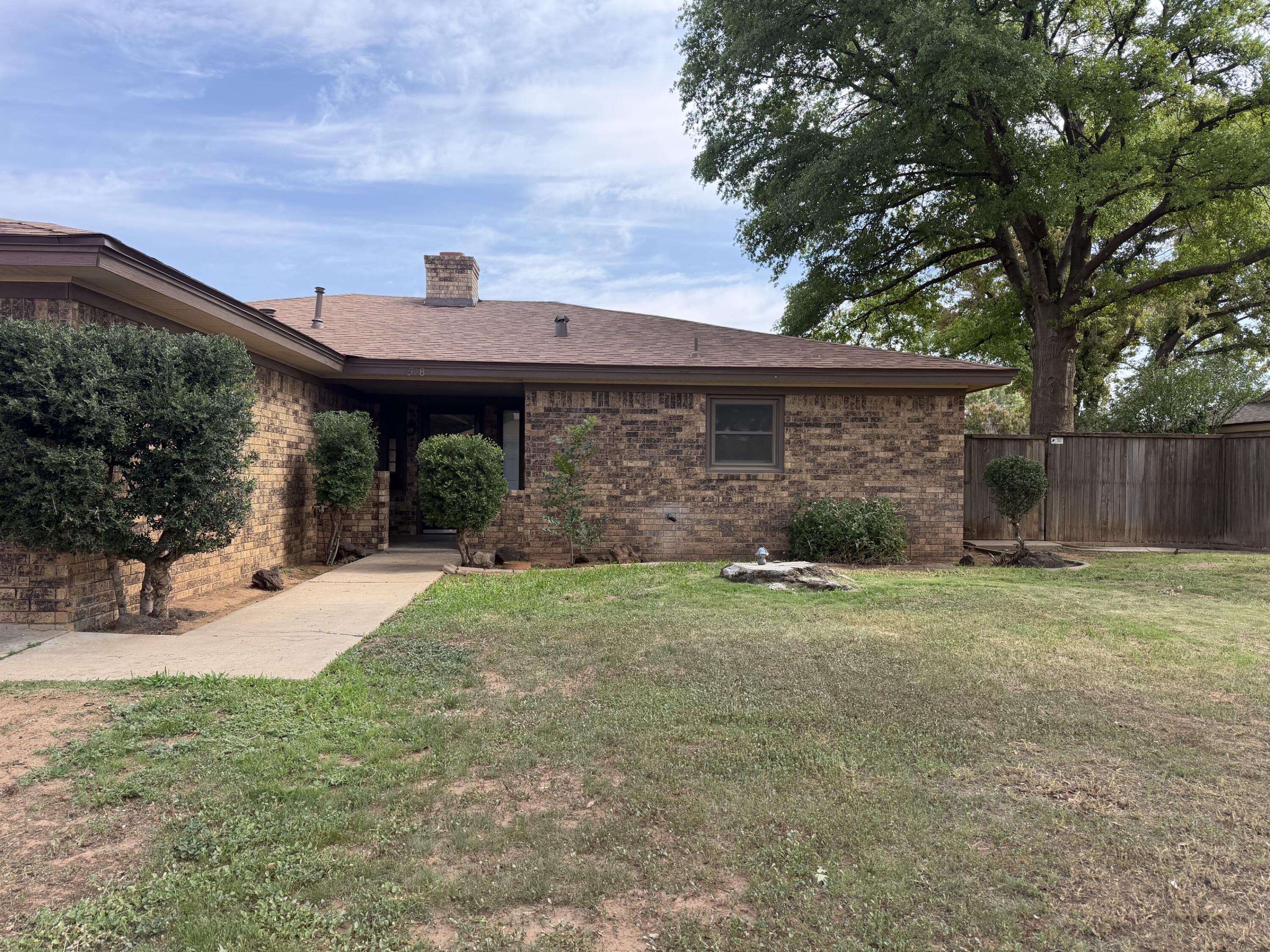 5518 70th Place Lubbock, TX 79424 - Photo 1 of 18 IMG_2044
