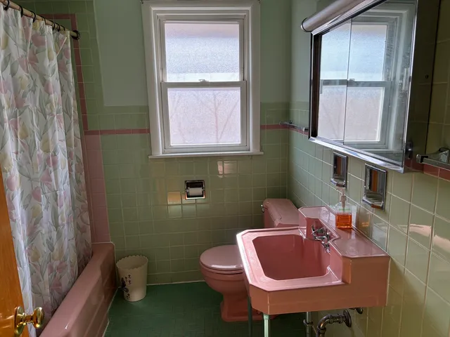 $575,000 | 5840 North Kimball Avenue, Chicago, IL 60659