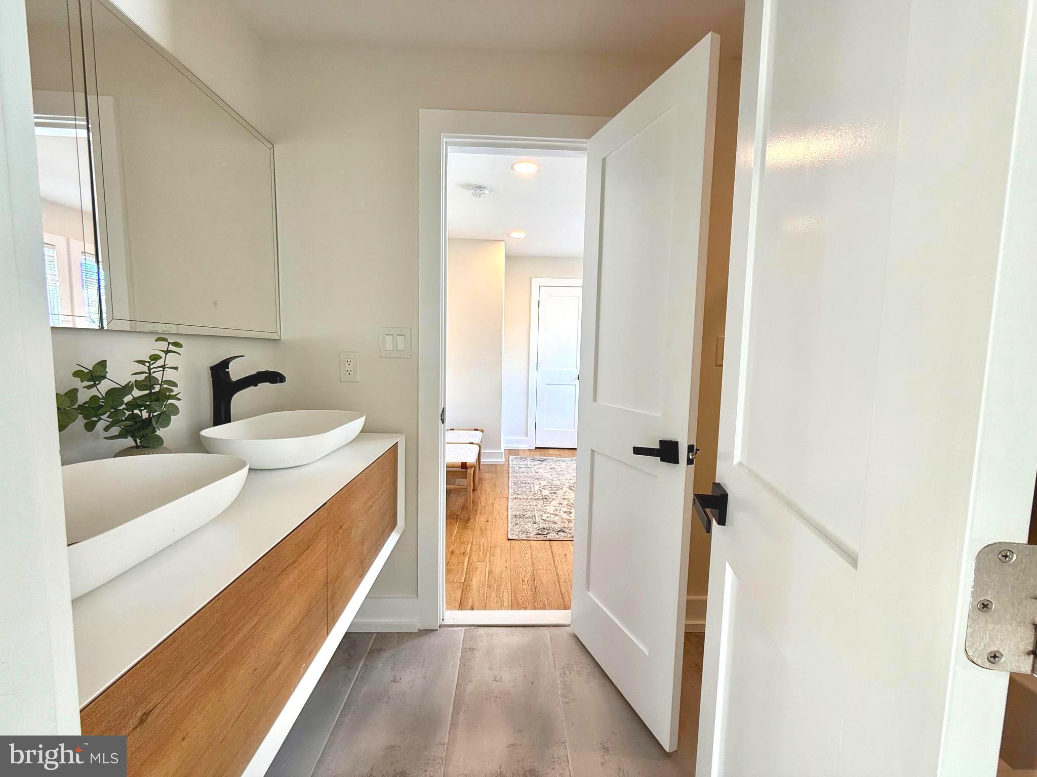 310 South Alfred Street Alexandria, VA 22314 - Photo 33 of 63