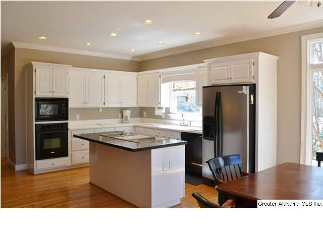155 Weatherly Way Pelham, AL 35124 - Photo 10 of 26