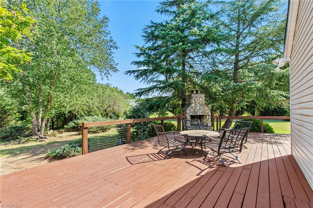 9011 Cook Farm Road Belews Creek, NC 27009 - Photo 30 of 43 Gallery Image 30